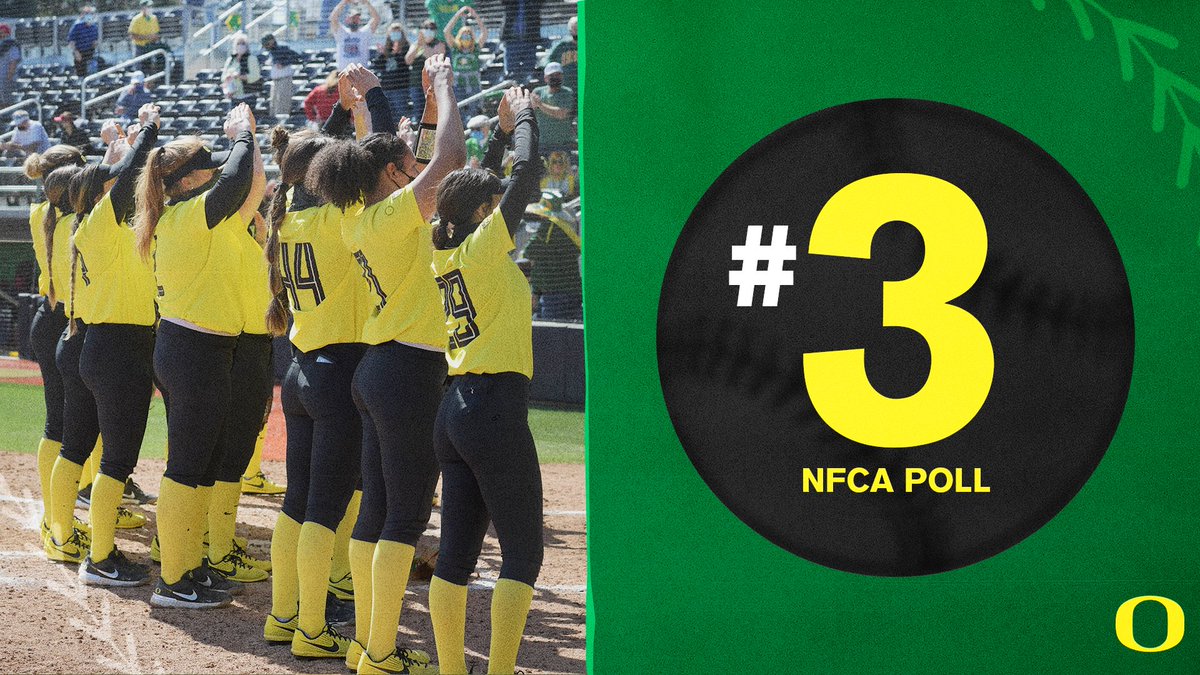 OregonSB's tweet image. Holding firm at No. 3️⃣ headed into rivalry weekend.
#GoDucks | #Version3