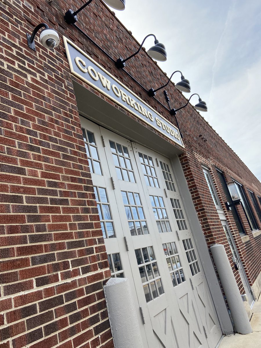 dhosei's tweet photo. Working out of @MatchboxCowork today, while my windshield is fixed at Magic Glass - https://t.co/fjaUQg8X2f. Also, I love the https://t.co/deeEk6QOX6 program! It allows me to work at a participating coworking location other than my home location @LaunchFishers! #OnlyinIndiana https://t.co/bwIJ5A2HNi