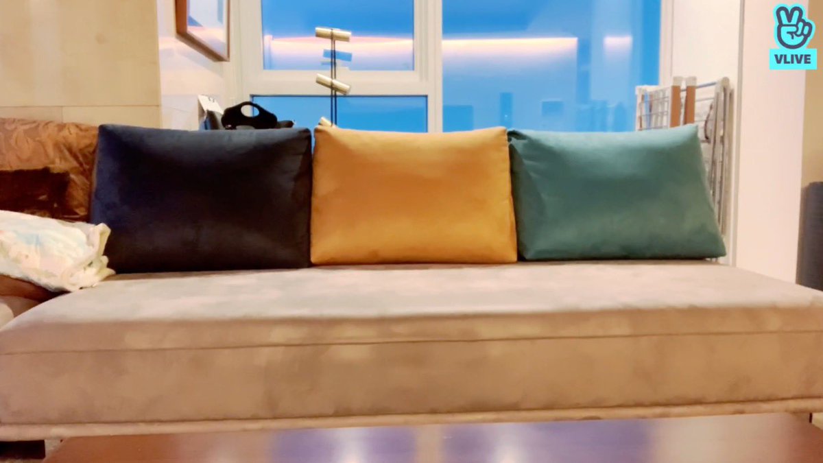 bucheonpride's tweet photo. I'm gonna miss baekhyun's sofa 😔 https://t.co/shxqH0dwhr