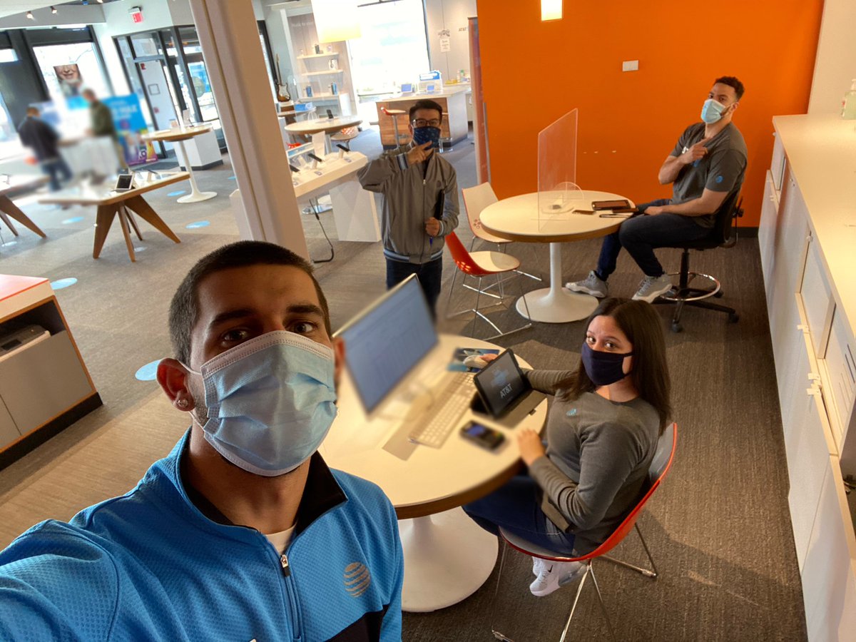 Sam Schilf tweet media