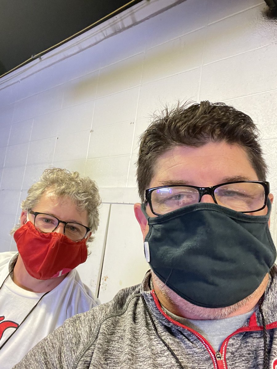 oldballcoach4's tweet photo. Going Live at 12:20! Red Arrows going for a record 8 straight titles in any sport in the ⁦@MHSAA⁩. Doak’s Godfather joining me on air ⁦@lowellwrestling⁩ ⁦@Lowellredarrows⁩ https://t.co/9aavcEggFb