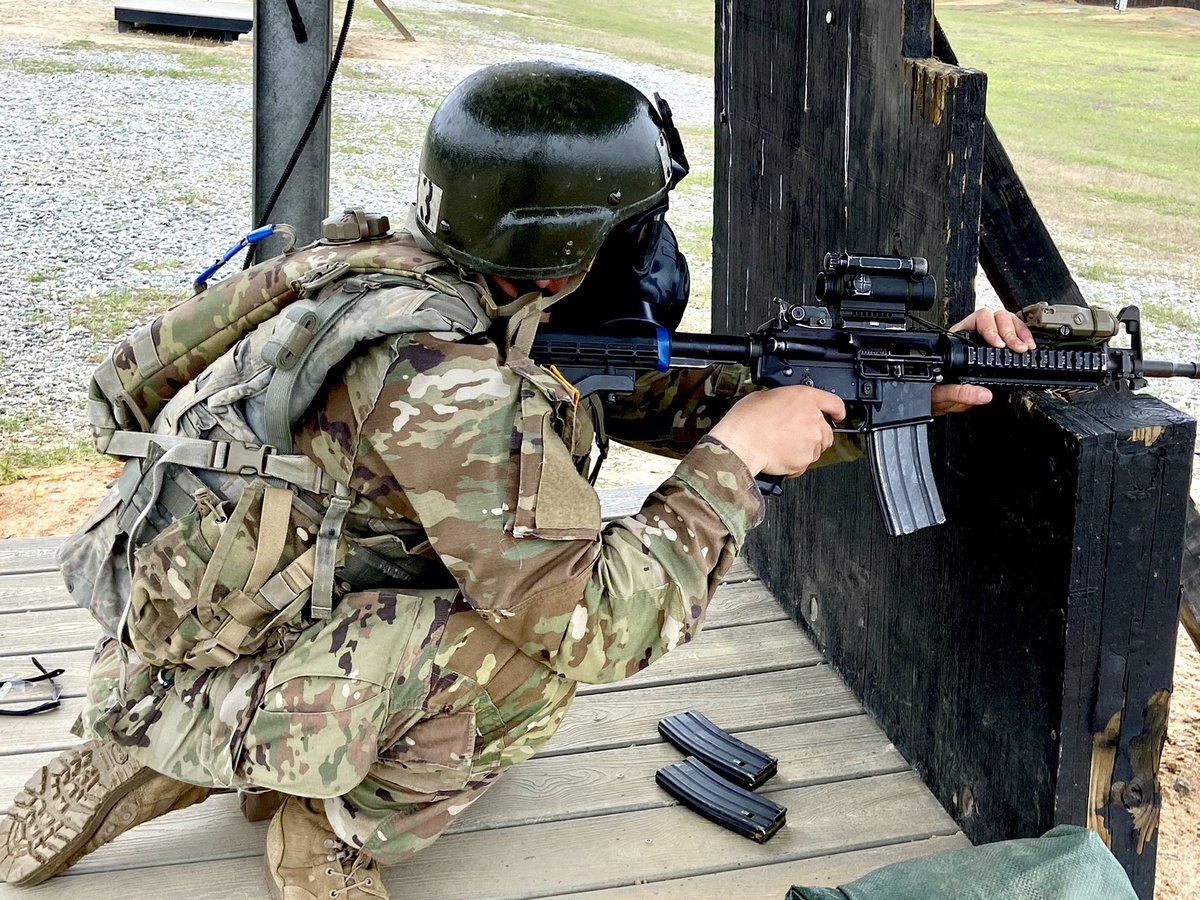 daubert_j's tweet photo. D CO, 1-50IN, @198thOSUT conducting a battle march and shoot in day 2 of their #forge. Exposing trainees to the realism of shooting while under stress. Great job Diamondback team, you’re  one step closer to completing BCT and becoming a #USArmySoldier @FortBenning @TRADOC https://t.co/NkjN7iN2ux