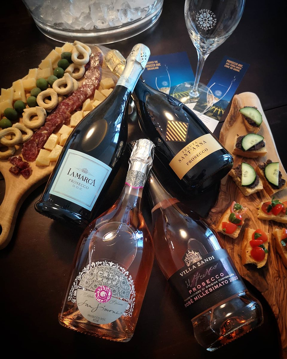 wineawarded's tweet photo. There's a new DOC in town! Prosecco DOC Rosé

Yes! Prosecco Rosé!

#proseccodocrose
#proseccodoc
#tasteprosecco
#italiangenio
#prosecco
@ProseccoDOC https://t.co/lh537Wsprj