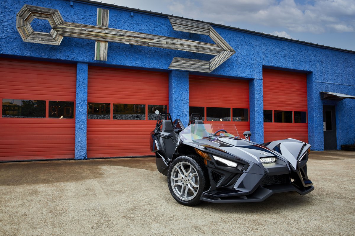 Slingshot's tweet photo. A masterpiece you’ll proudly display anywhere.

#PolarisSlingshot #SlingshotEffect https://t.co/YyapdoFgqI
