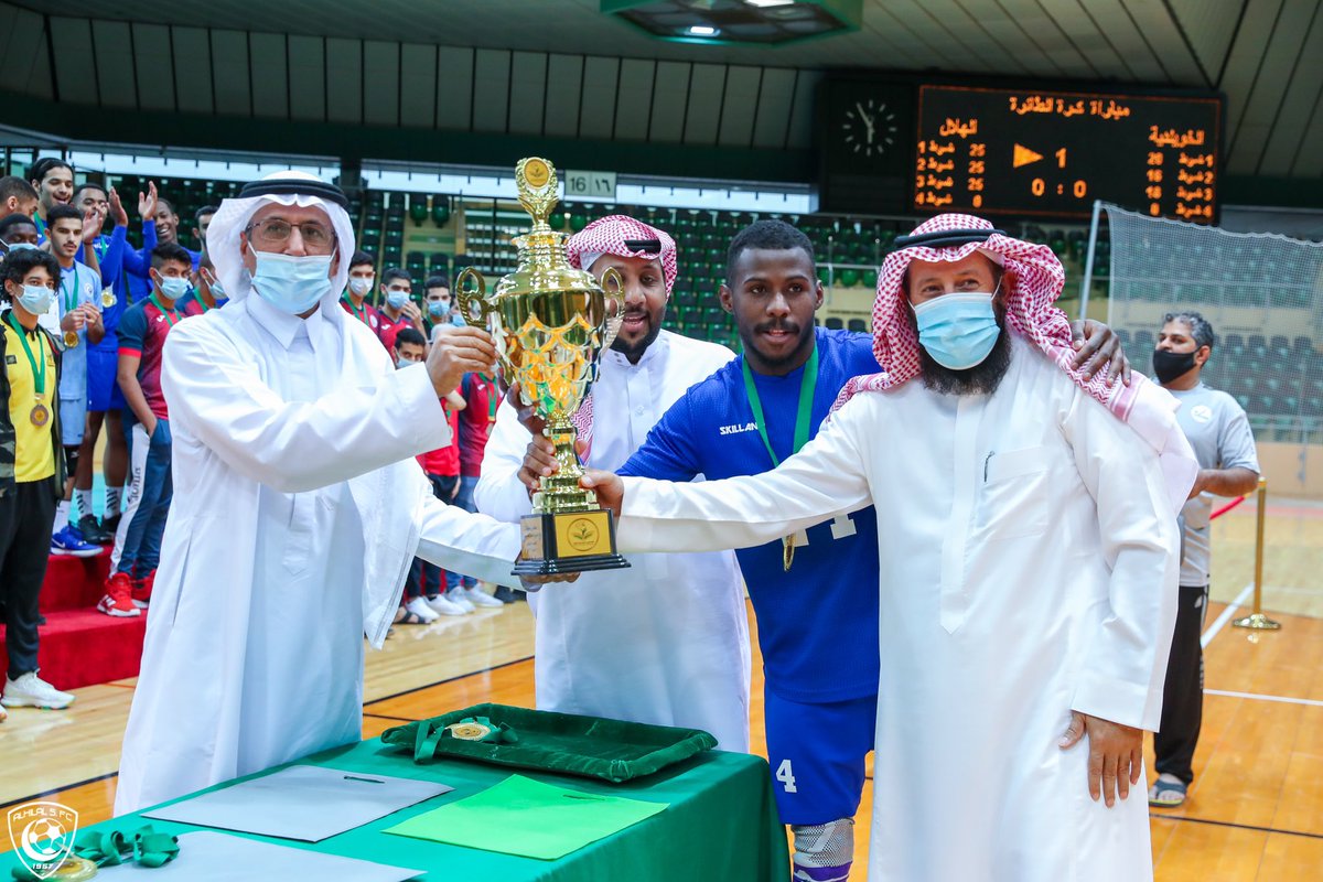 Alhilal_FC's tweet photo. 📸 شباب أباتشي #الهلال.. أبطال أبطال 😍👏🏻💙 https://t.co/JLTYma814P