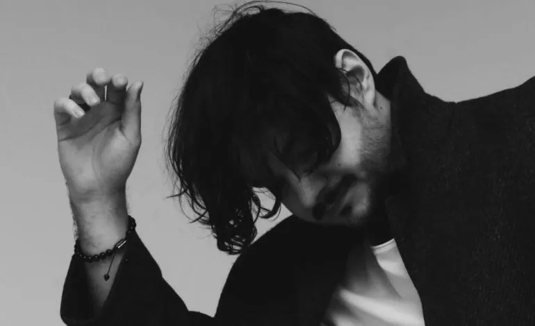 mxdwn's tweet photo. mxdwn PREMIERE: @melldumusic Creates a Hypnotic Minimalistic Soundscape on New Song “Gold”
#melldu #gold
https://t.co/HbyzsmEDcs https://t.co/4c1SKDJJzY