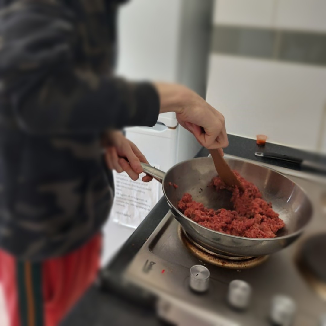 nptonhopecentre's tweet photo. Taco Tuesday in Hope Housing Project

Last Tuesday, the residents of The Hope Housing project were treated to a dinner of homemade Tacos thanks to the newly acquired culinary skills taught to the residents by Hope's amazing team 

#Learning4Living #HopeHousing #LifeSkills https://t.co/mANxng3xLZ