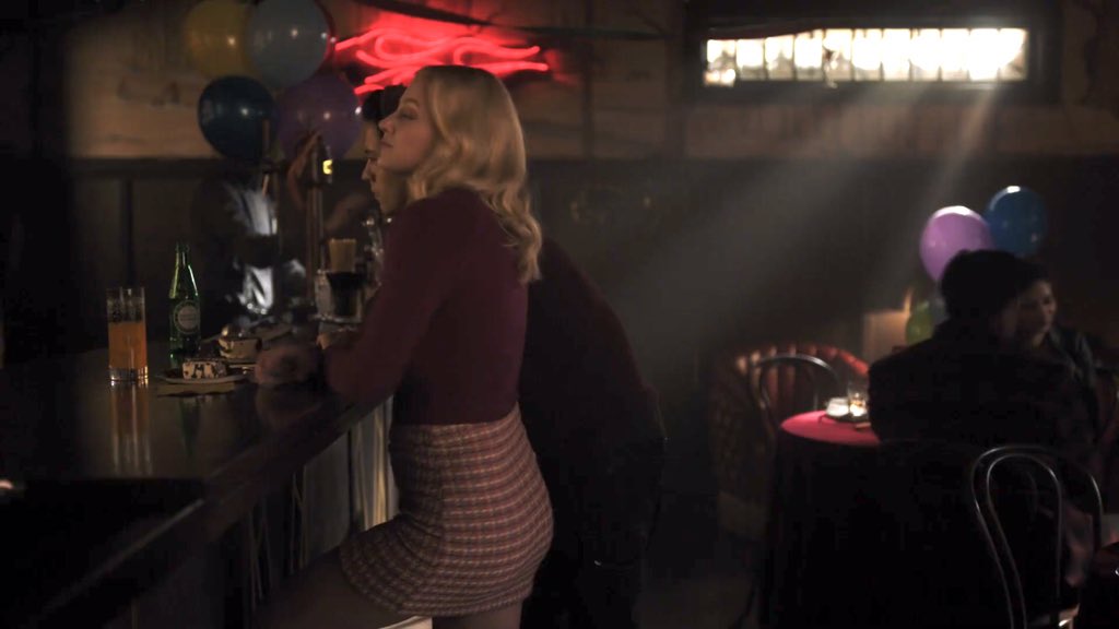 bughead’s best lines tweet media