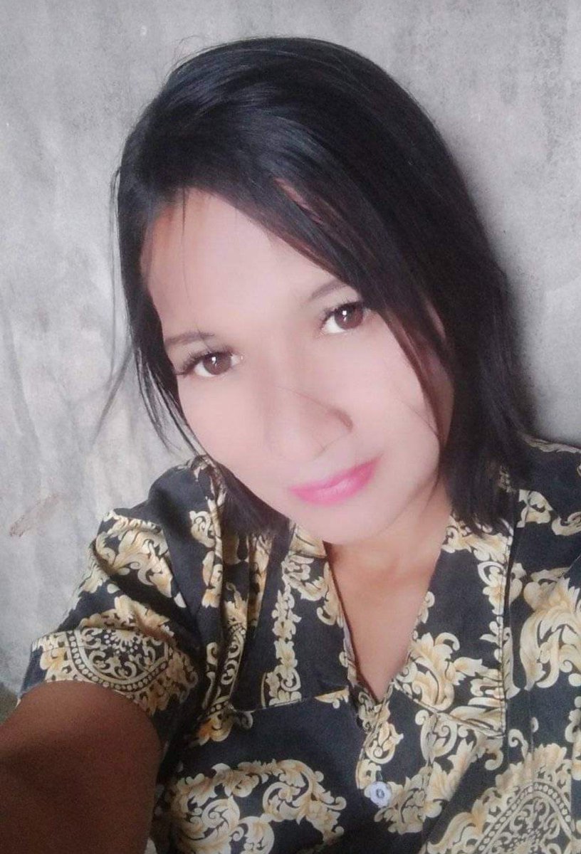 AjijahMemek's tweet photo. Jijah lagi sangge butuh kontol besar https://t.co/RTo7TvWbX5