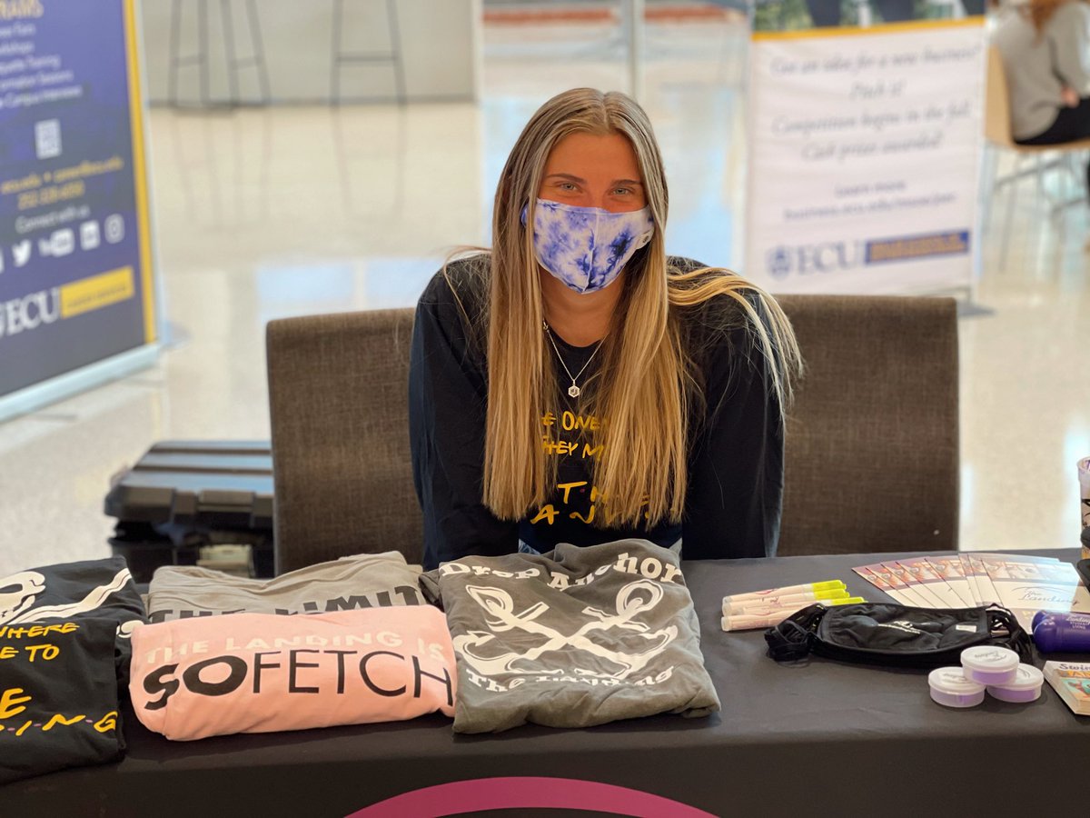 ☠️ NEW SPECIAL ☠️
We’re at the Student Center today from 11am-6pm! We’re giving you a $200 𝑮𝑰𝑭𝑻 𝑪𝑨𝑹𝑫 when you sign a lease within 48hrs of visiting our table today! Hurry - this is for the 𝘍𝘐𝘙𝘚𝘛 10 𝘗𝘌𝘖𝘗𝘓𝘌 𝘖𝘕𝘓𝘠!
 #greenvillenc #ecu21 #ecu22 #ecu23 #ecu24