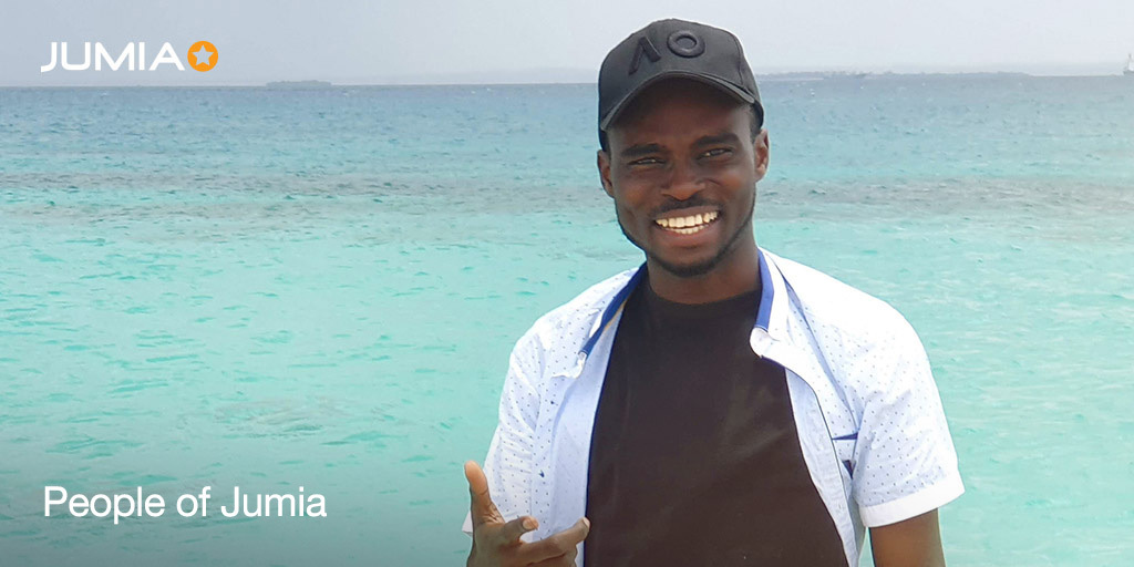JumiaNigeria's tweet photo. Meet Akinola- Strategic Jumia Partner. He facilitates the e-commerce leap for FMCG companies by helping them optimize their processes. 
In his words: "Working at Jumia is like climbing a mountain- you know it's tough, but the success will always outweigh the twists and turns. 1/2 https://t.co/ub2wUgYQV6