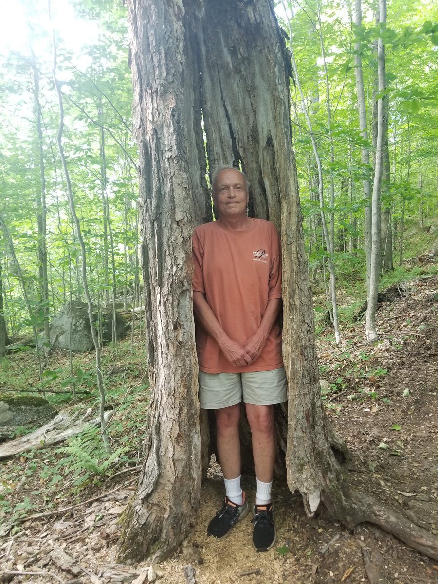 RegisApplejack's tweet photo. He is VERY excited to see all the new and old campers this upcoming #Summer2021 especially after such a quiet summer last year.
#campregisapplejack #campregis #applejackteencamp #teencamp #kidscamp #adirondacksummercamp #adkcamp https://t.co/0ieVqyHuGm