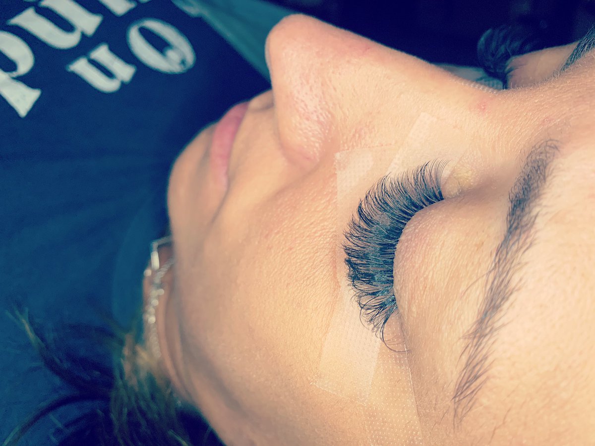 Maddie_r12's tweet photo. Doing a lash giveaway! Every person that retweets this will be entered in a raffle. April 24th I’ll be picking a winner for a free full set of lashes. 📍Located in Akron, Ohio. https://t.co/P7JOPH41TJ
