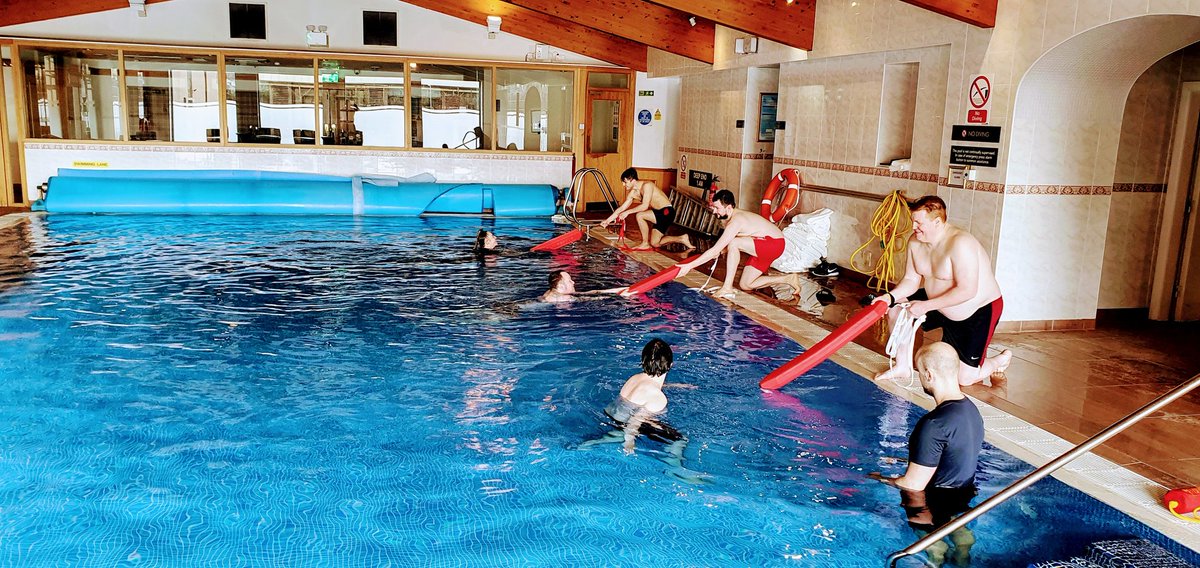 Revive2S's tweet photo. Day one of our Lifeguard course in the @BestWestern Glasgow 

#firstaid #lifeguardtraining #poolemergencyresponder #firstaidtraining #ppe #keepingsafe #firstaider #CPR #Defibrillator #Anaphylaxis #Bleeding #VeteranOwned #VeteranOwnedBusiness #glasgow https://t.co/1Gc9Wsh0OP