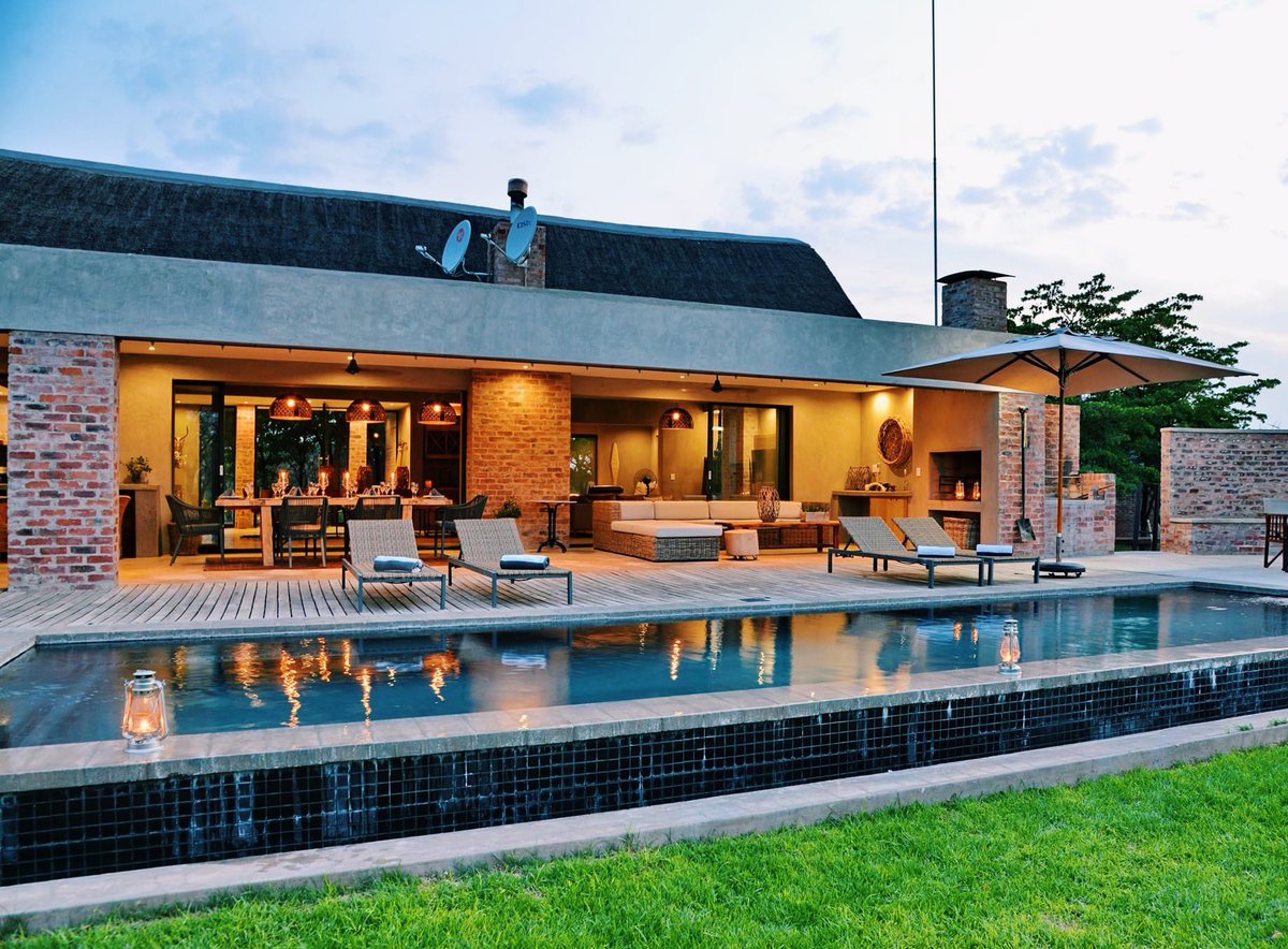 NgalaOf's tweet photo. Big Five game lodge situated a mere forty five minutes from Pretoria offering 5 star service contact now at 0826890088 to make a booking. https://t.co/aFSXJdgwkv