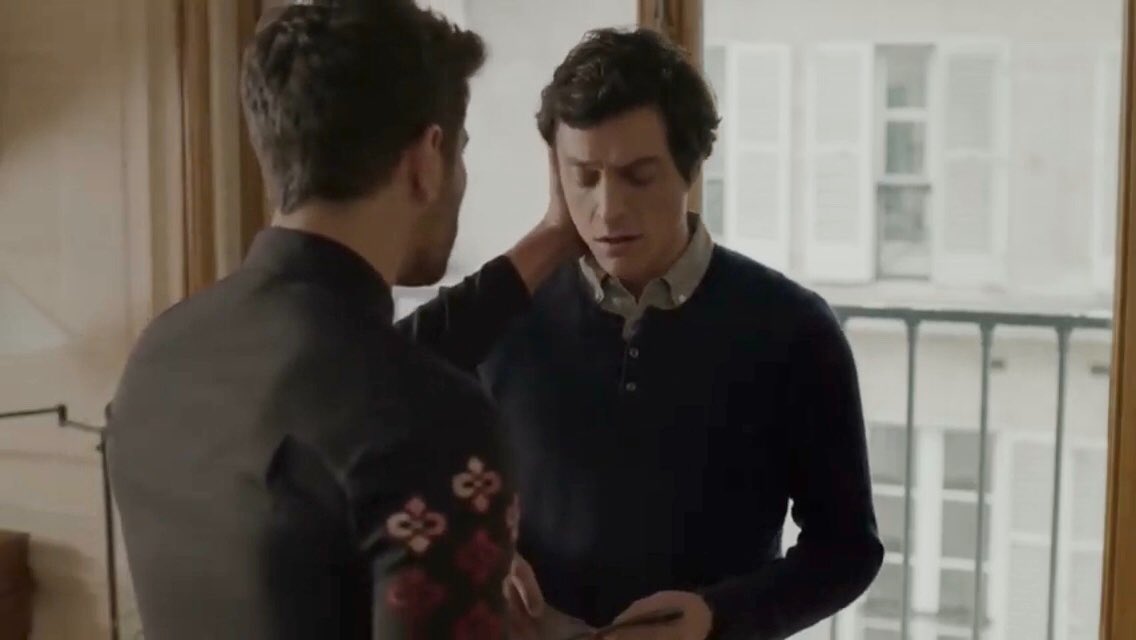 s_ffron7's tweet photo. Itโs a #steammy thing ๐
#stevencarrington #samcarrington #beingbacksteven #bringbackjames #dynasty @cw_dynasty @TheCW https://t.co/FruRcfr4Pc
