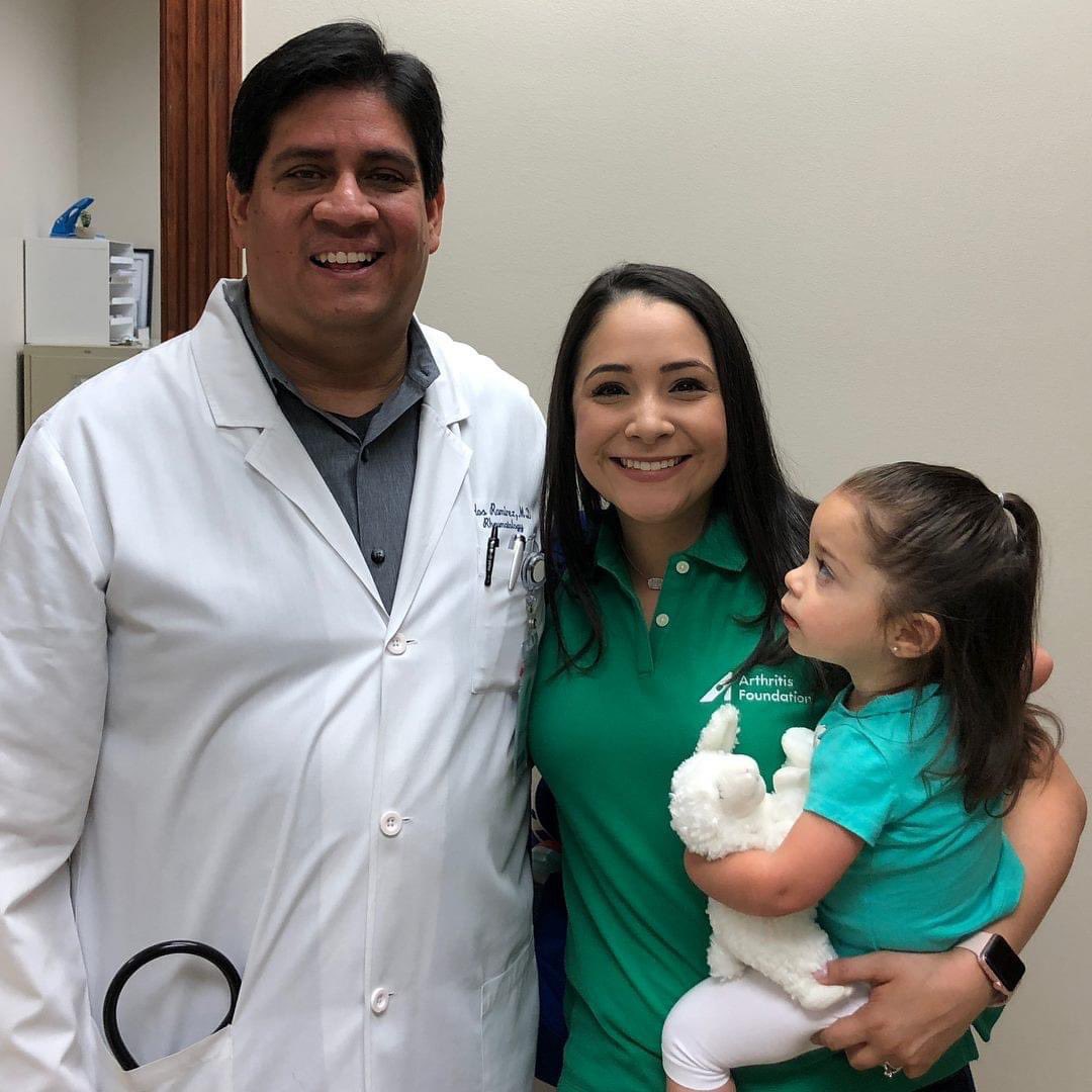 cristina_schaef's tweet photo. Happy National Doctors’ Day to all of the amazing docs out there, but especially to my Rheumatologist, Dr. Carlos Ramirez! Thank you for your patience, support and determination. You literally keep me going, and I can’t thank you enough. 💚 #NationalDoctorsDay #MyDocRocks https://t.co/XonMJPlRsO
