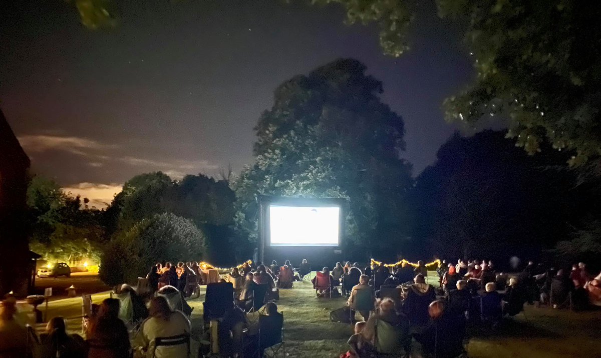 Starlight-Cinema tweet media