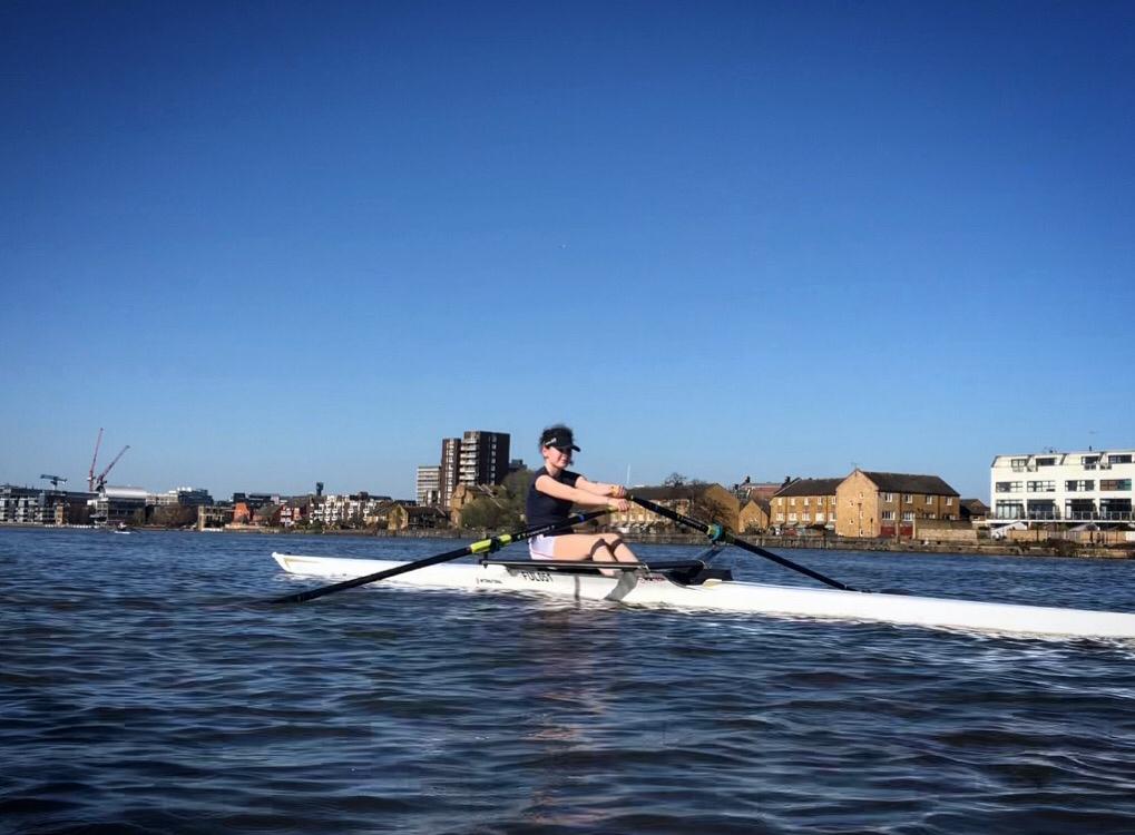 SHHSHammersmith's tweet photo. Wonderful to see our Y10-13 rowers back on the water @FulhamReachBC this week! Looking forward to our Easter sessions and more to follow next term with new Y9 groups getting on the water too!! #shhsrowing https://t.co/VtH7BhLQob