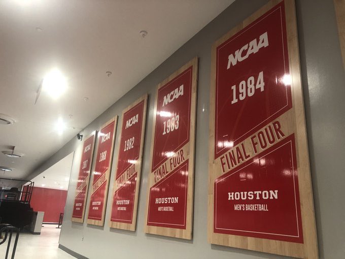 CoogNation247's tweet photo. COOG NATION can’t wait to add another frame to the wall. #Final4 #MarchMadness #ForTheCity #GoCcogs https://t.co/LEwTVZS6HV