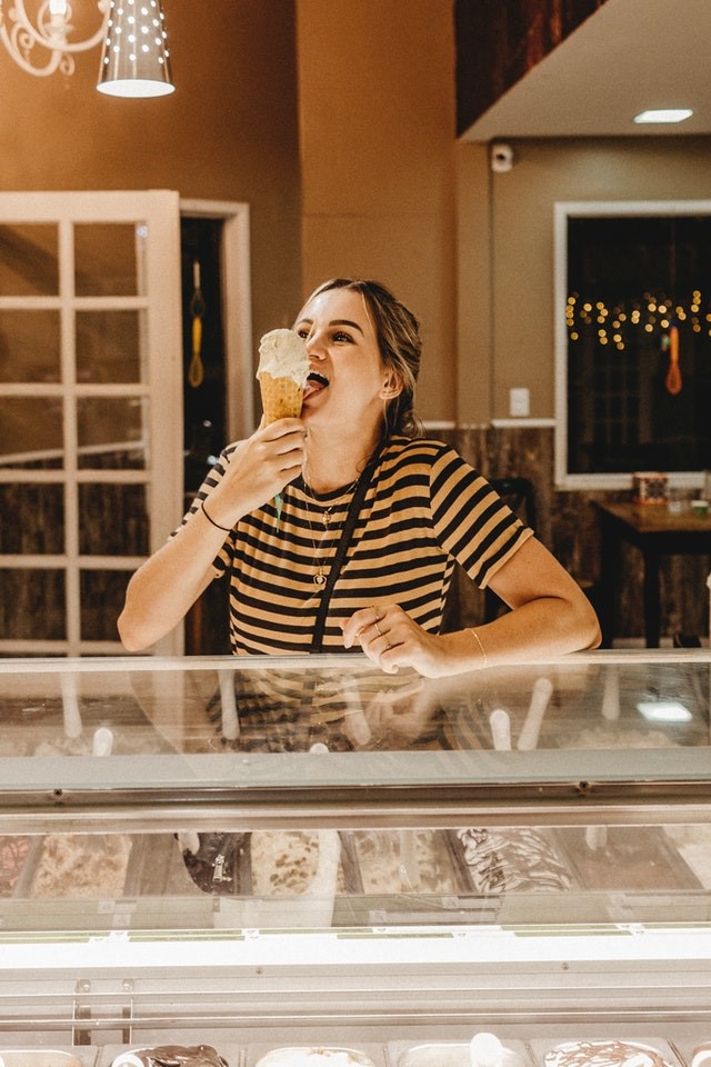 ShirleyJNoah's tweet photo. Thirty-eight percent of adults say they have overeaten or eaten unhealthy foods in the past month because of stress. #HealthyEating #stressfreeliving
https://t.co/waKhukwduC
#stessmanagement #snydopt #cleaneating https://t.co/b4WA681YfB