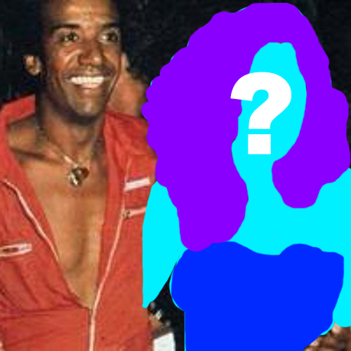 celsohaddad's tweet photo. QUEM É "A MINHA MENINA"?

Rita Lee conta que Jorge Ben fez essa música a pedido dela, inspirado numa certa cantora ainda desconhecida que viria a ser muito famosa. 

segue o trecho misterioso... e foto ilustrativa

contribuição de @goraduerra. assine a https://t.co/g47WhFqfdU!!! https://t.co/c1MF7YclXE