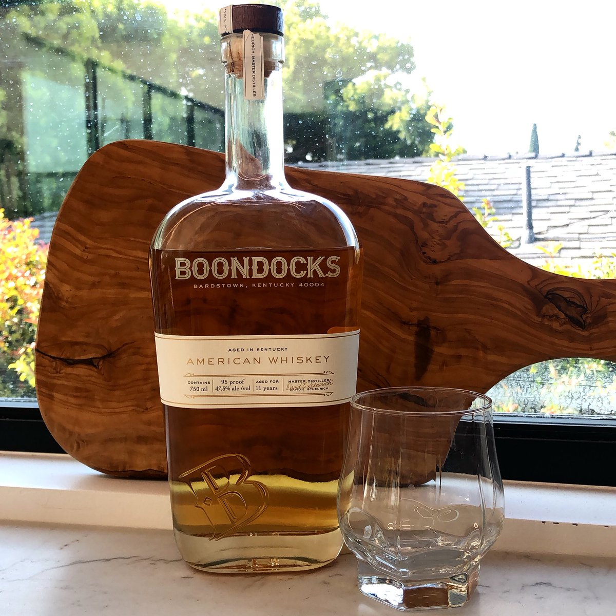 🇺🇸 American Whiskey #sipboondocks #boondocks #whiskey