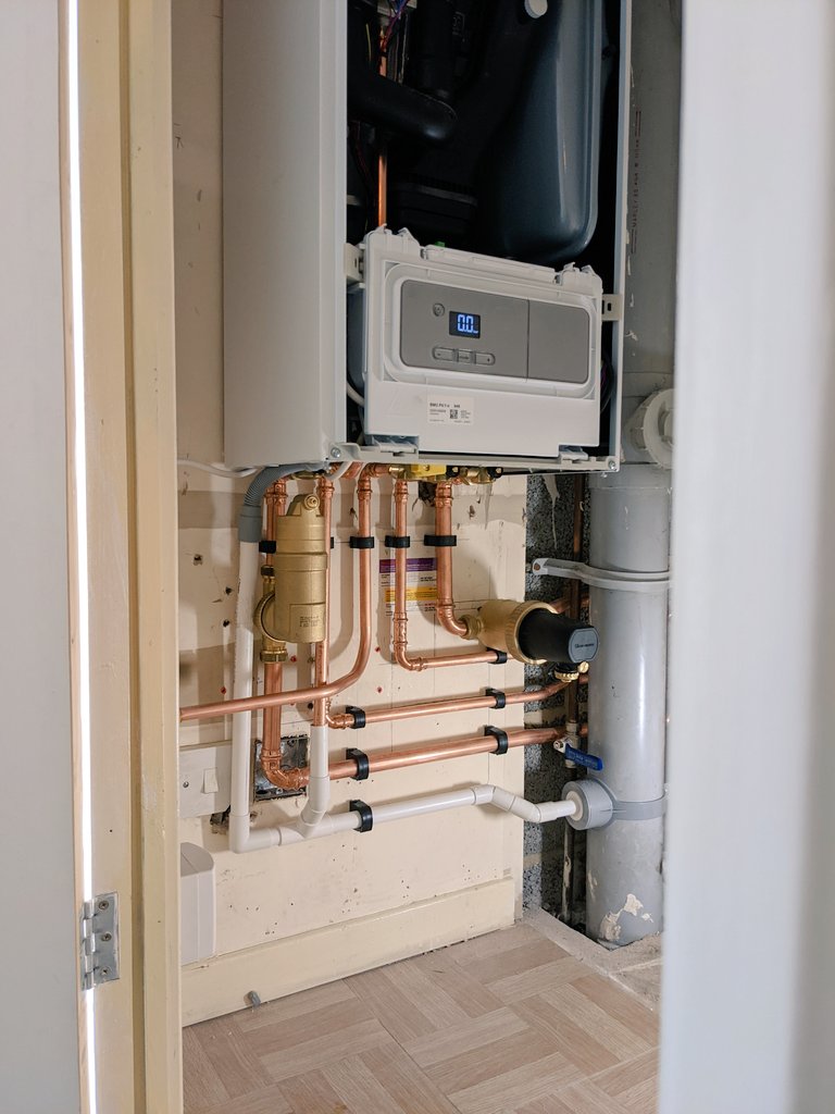 Titan Heating tweet media