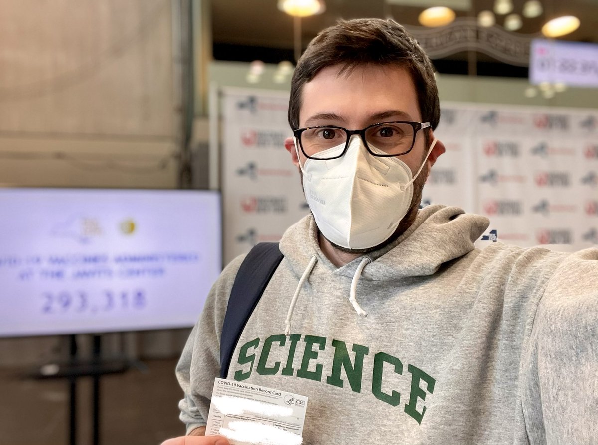 BenjaminRNathan's tweet photo. Thank you scientists, thank you science, thank you frontline healthcare workers and essential workers of all kinds. Thank you to all who are doing their part by getting whichever vaccine is available to them, whether you’re in a “vulnerable population” or not. https://t.co/f73XpmSHvU