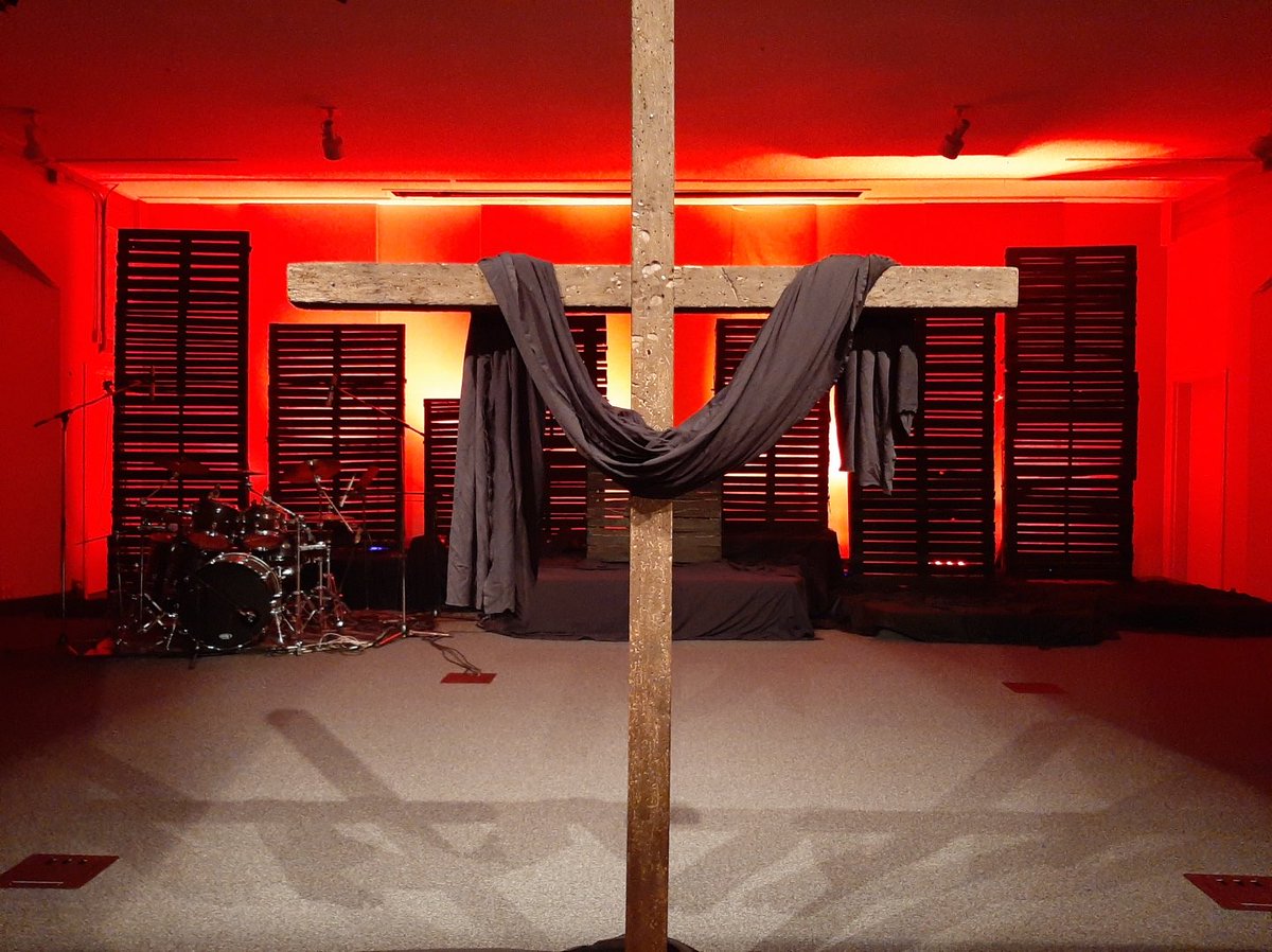 myron_siemens's tweet photo. Bring your device and ear buds and join us this Good Friday at HHAC between 10 am and 2 pm for a compelling 50 minute journey to the stations of the cross. #hhac #goodfriday #stationsofthecross https://t.co/fWiBw03QFA