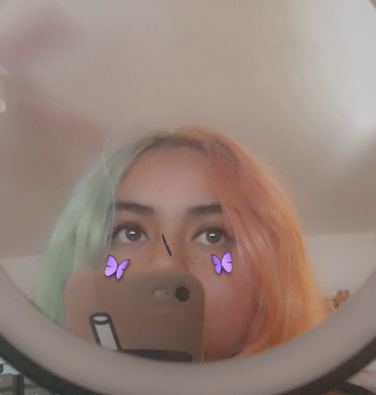 Skypowergirl's tweet image. old selfies fo today 
        ༄#technotwtselfieday 
            ༄ rts are swag