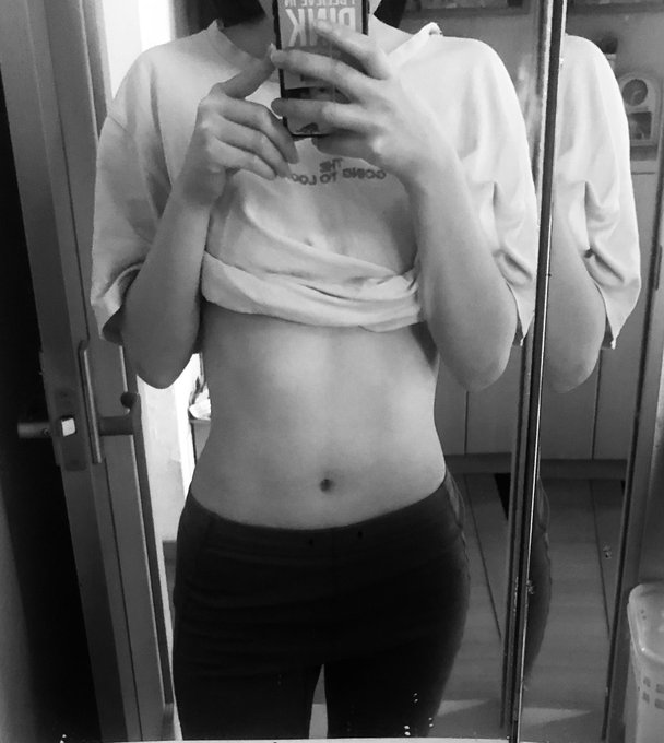 コスプレイヤーぽんのTwitter画像2