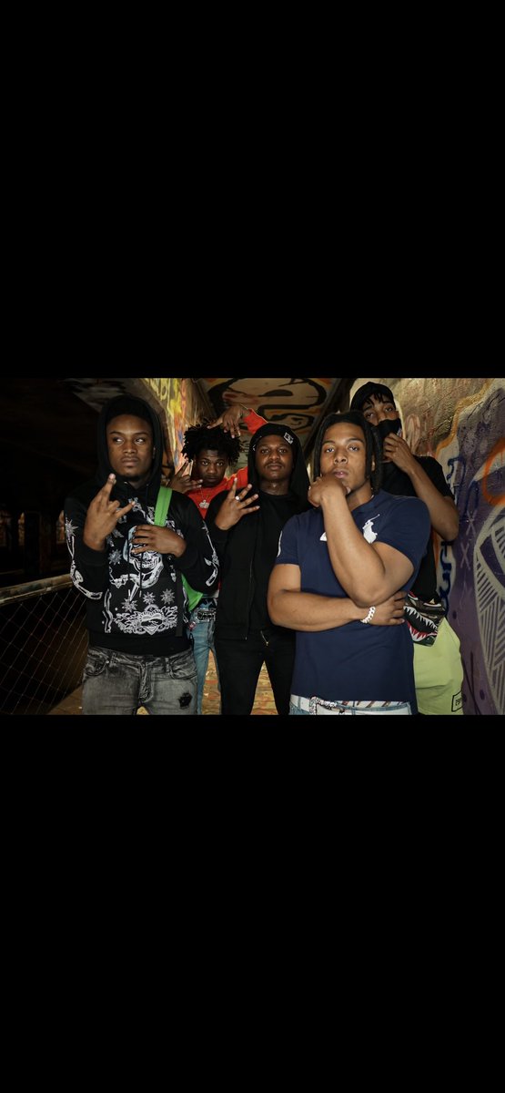 carvis_'s tweet photo. Spinz, Whop 👀 Who yall boys smokin ? 💨😈 https://t.co/O1sIeRKdIc