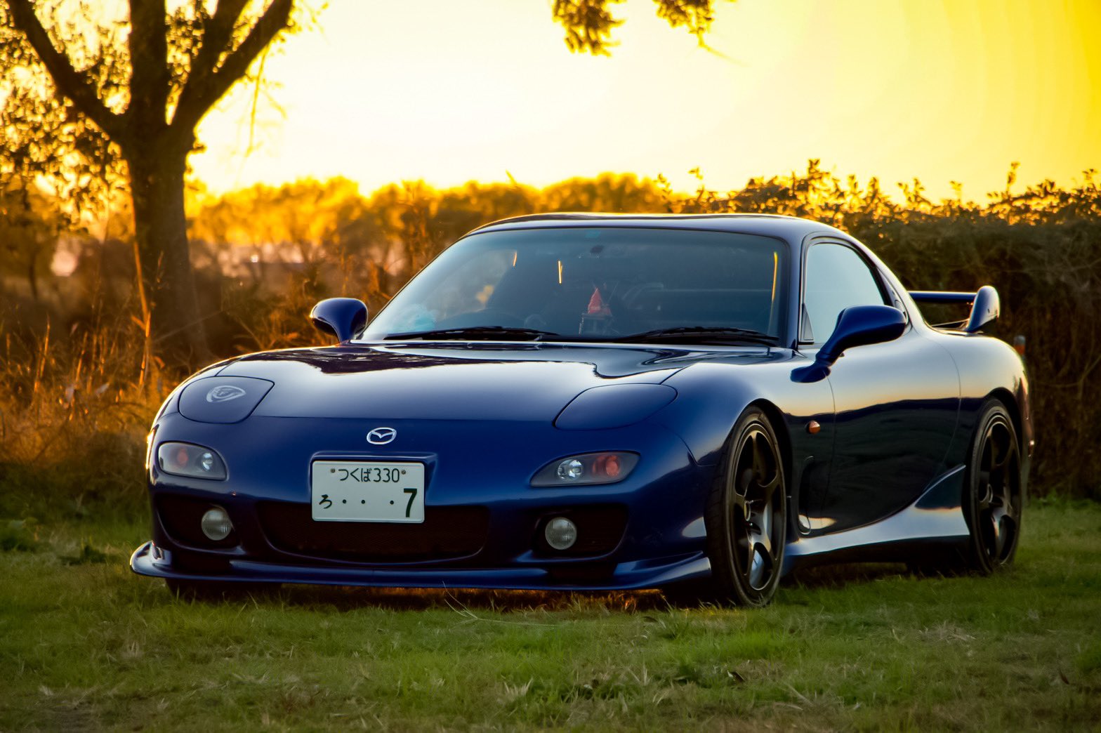 りお 最近かなり低浮上 Rx7生誕祭なのでカッコいいセブンの画像を貼る 毎回出遅れる人 T Co 81xar2yenc Twitter