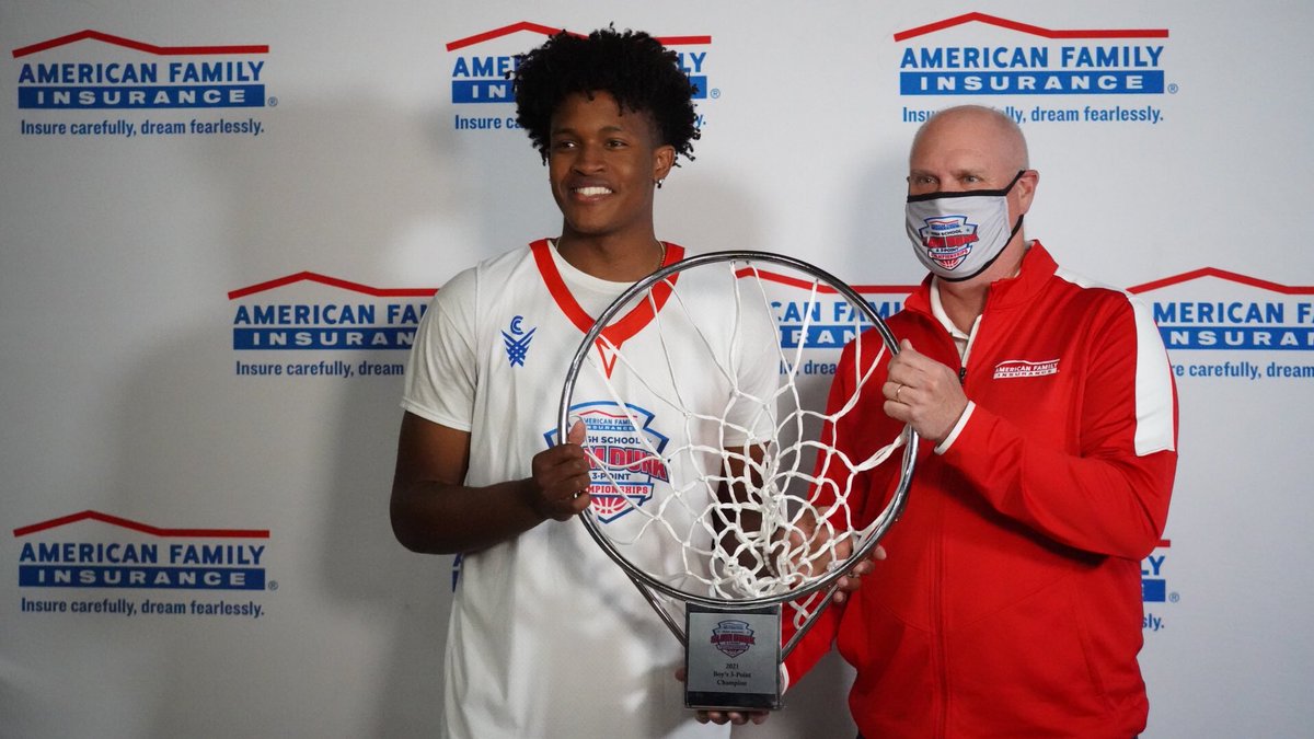 Your <a href="/amfam/">American Family Insurance</a> Boys 3-Point Champion is <a href="/JordanLongino/">Jordan Longino</a>! #DreamFearlessly