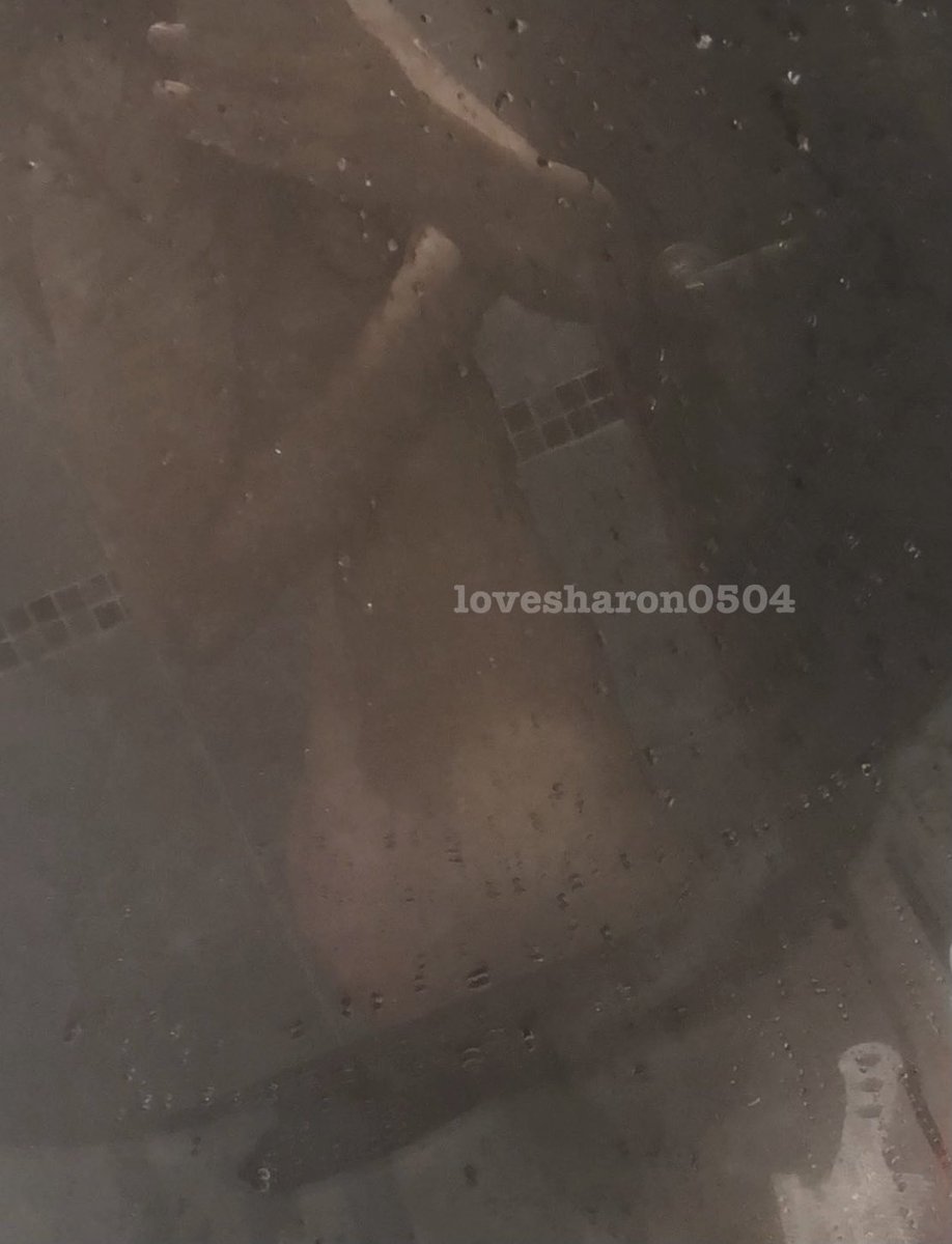 lovesharon0504's tweet photo. 好久沒有做愛⋯洗個澡用蓮蓬頭沖到整個就受不了濕到爆😳突然好想要⋯⋯⋯幫我轉推然後私訊我 抽一個人有小驚喜🎁 https://t.co/jDziWJhFzh