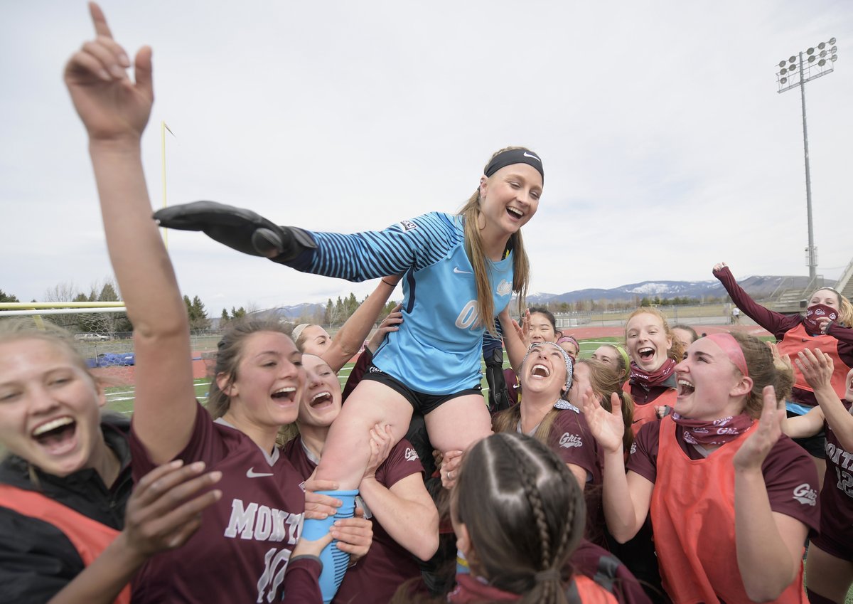 umontana's tweet photo. Griz Nation is cheering loud and hard for a UM senior who doesn't let anything get past her. Claire Howard just broke the Big Sky Conference record for shut-outs and holding opponents scoreless for 30 games as the keeper for UM's soccer team.  #GoGriz https://t.co/qYs4iAO86k