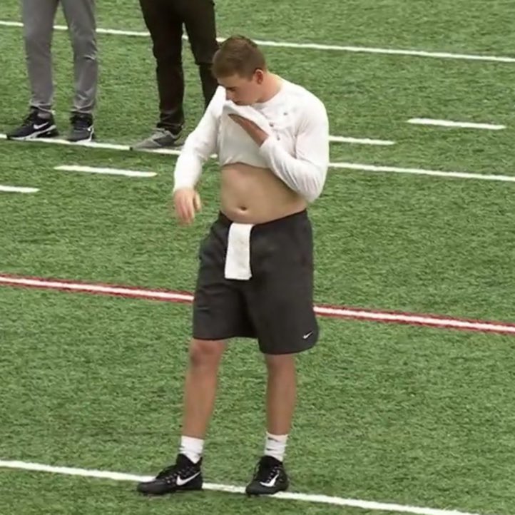 PFF's tweet photo. Same energy https://t.co/eZCfaptwg8