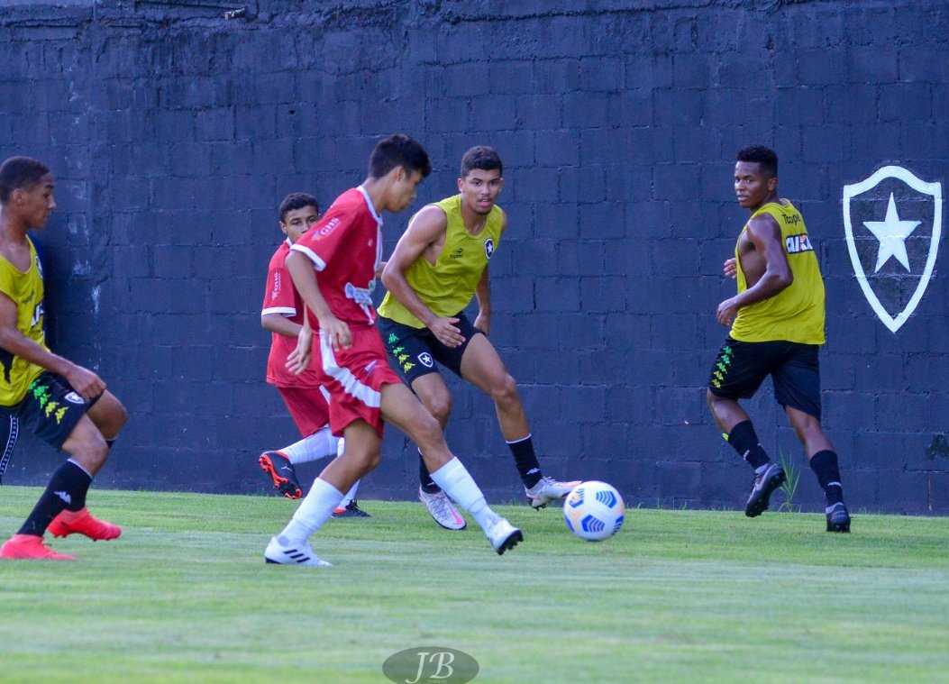 Mattias_Fred's tweet photo. Provando nada pra ninguém, só sendo melhor que eu todos os dias 🙌⚽️ https://t.co/iaj3Pp1Biv