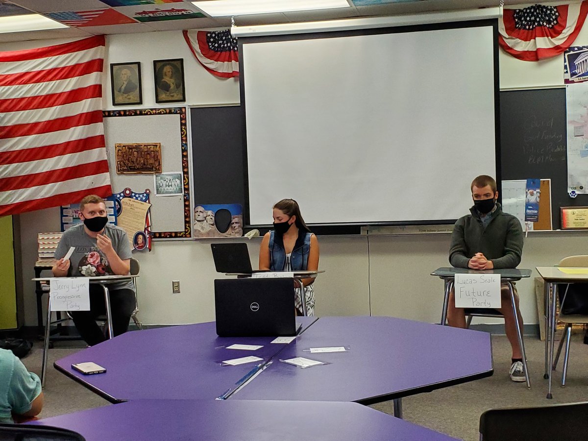 Snidergov's tweet photo. Our Vice-Presidential Debate was awesome today!  These candidates really know their stuff!
#APGovrocks 
@Chiplovell2 
@chase_office 
@FutureParty3 https://t.co/FvN6cJBovJ