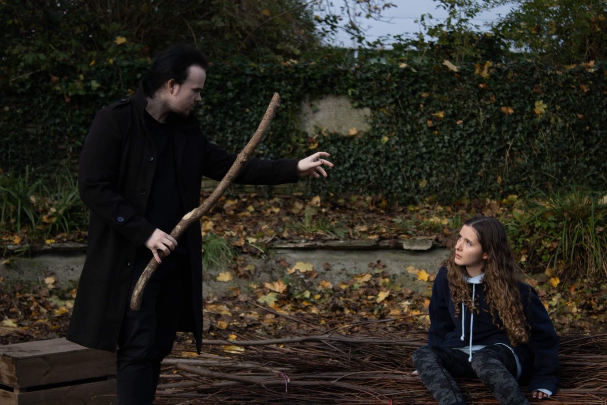 EmmanuellaMaeba's tweet photo. Amelia 💫 - Shakespeare’s The Tempest (Miranda)
#photography📷 #photos #location #woods #shakespeare #play #studentplay #thetempest #book #books #character #acting #still #stillsphotographer #stillsphotography #role #drama #students #dramaplay #portraits https://t.co/fM3W5slNPk