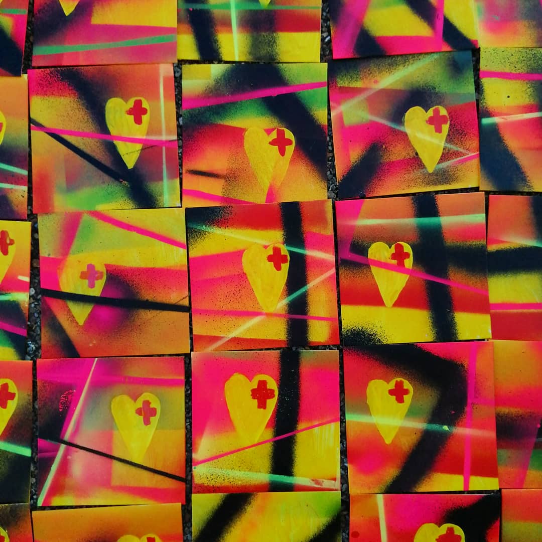 Sean_Worrall's tweet photo. Today at the studio, work still in progress, one piece in 43 parts, 43 paintings on cardboard CD envelopes ready for #BandcampFriday. More tomorrow. #art #contemporaryart #popart #ORGRecords #43 https://t.co/rUBFR4MH87