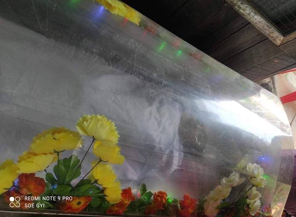 PhyuLett's tweet photo. On March 29, terrorists raided the YarMaNya ward and abducted Yarzar Htwe(15-yo-boy) in #Pathein. Terrorists returned his dead body today at 1pm. Autopsy was performed. 
ANTI FASCIST REVOLUTION 2021
#Mar30Coup
#WhatsHappeningInMyanmar
#forceavote 
#MilkTeaAlliance https://t.co/4fPwH68BsE