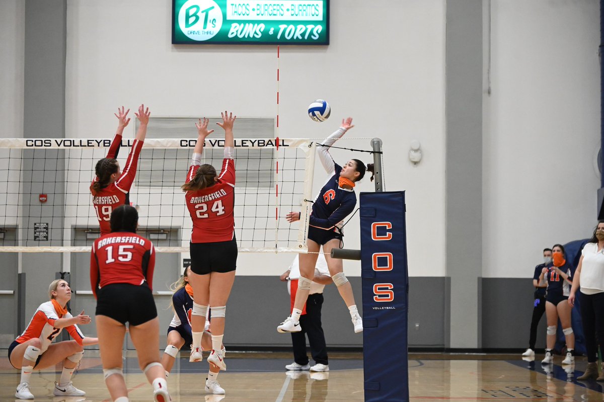 cccwvca's tweet photo. College of the Sequoias OH Allyson Garcia (#6) is CCCWVCA State Player of the Week #4 
@cvc_sports @COSAthletics
 
https://t.co/qT9Ml4mxQC https://t.co/wdp7mhw6rE