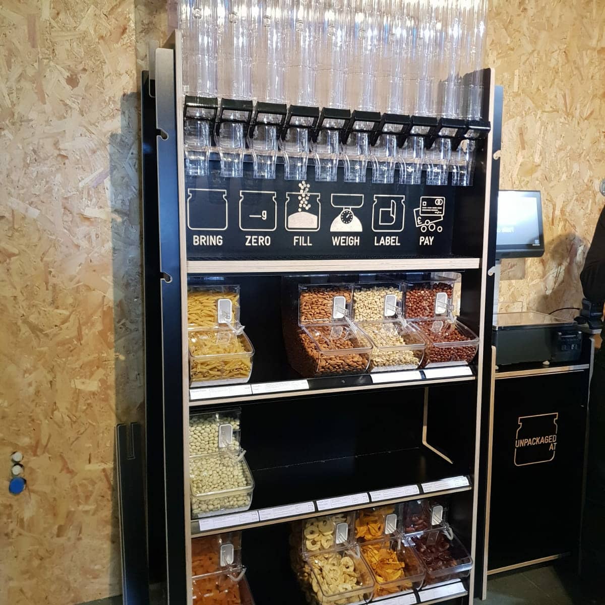 Unpackaged's tweet photo. What a fantastic day fitting out #UnpackagedAT @HartleyFarm It looks so smart filled with @cotswoldfayre products and ready for your customers to use!
#unpackaged #refillsystem #refillandreuse #refill #refillinstyle #refillable #refillableretail #bulkbuy #bulk #bringyourownbag https://t.co/ohJMZdc1vk