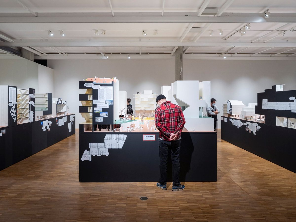 CuratResColl's tweet photo. from the #VitraDesignMuseum to Hamburg's @mkghamburg, #Together #TheArchitectureoftheCollective continues to provide insights into #collectiveliving... This time, however, it includes a special reflection on #coop living in #Hamburg...
https://t.co/6OVS2Wgfsn
#architecture https://t.co/dkm1LJuW65