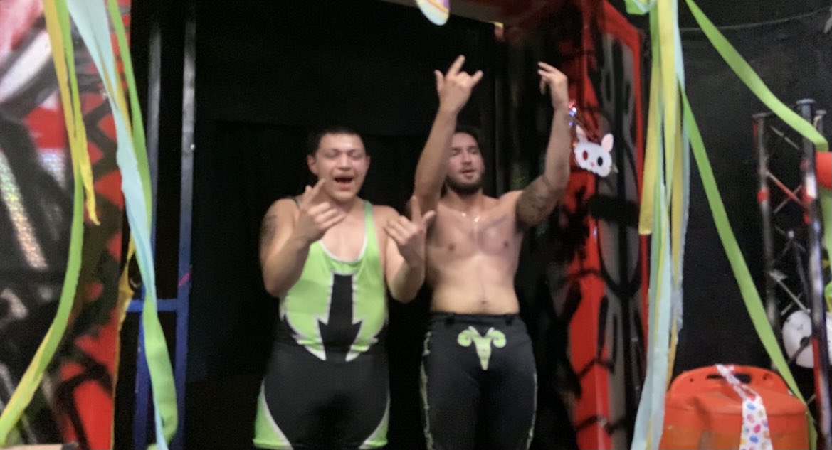 WWA4ATL's tweet photo. #NAWFSIDE‼️‼️ The NawfSide heroes of @thejose_manuel x #ShootaGabe victorious after defeating  WWA4 trainer @ARealFoxx x Internet Champion @TheElegant_One 
#Followyourdreams https://t.co/hqgEtASL1B https://t.co/VYMOMEw32B