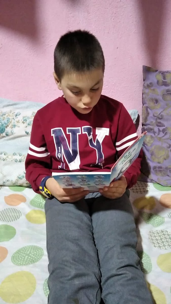 Esenyazı okuyor 

#kulaicinokumavakti 
<a href="/ziyaselcuk/">Ziya Selçuk</a> 
<a href="/mdikici45/">Mustafa Dikici</a> 
<a href="/Huseyinizci45/">Hüseyin İZCİ</a>
<a href="/ahmetaliokumu/">AhmetAliOKUMUŞ🇹🇷</a>