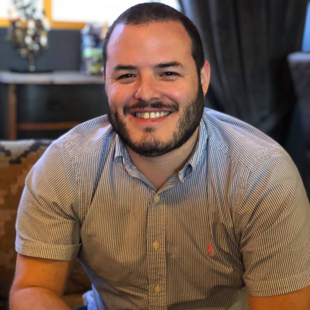 MonoMesa's tweet photo. Con @jorgeluisfarias hablamos de cripto desde el 2015.
Es muy triste enterarme de su repentina muerte.
Paz en su tumba y mi mas sentido pesame para su familia. https://t.co/4ys7LRwHKz