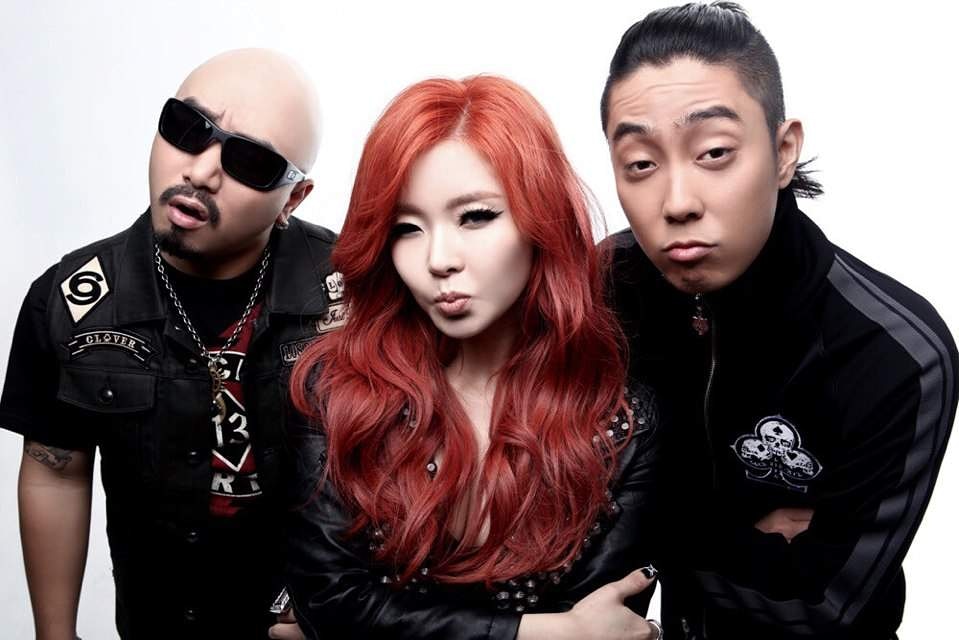 blackyne_'s tweet photo. Happy 10th Debut Anniversary Clover! 🥳🥳🥳

#EUNJIWON #GILME #MRTYFOON #CLOVER https://t.co/6XWf3DAiOQ